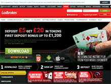 Tablet Screenshot of poker.ladbrokes.com